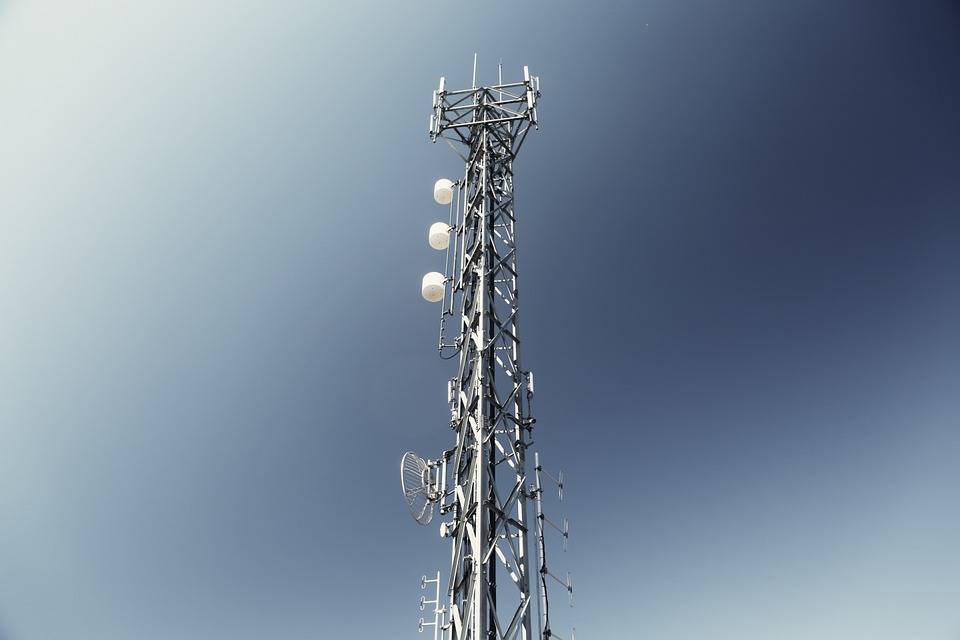 Pose antenne TV hertzienne, analogique et numérique à Marseille ETELEC — free download